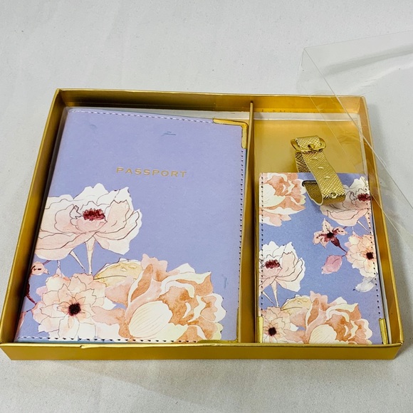 Passport and luggage tag gift set - Picture 2 of 8